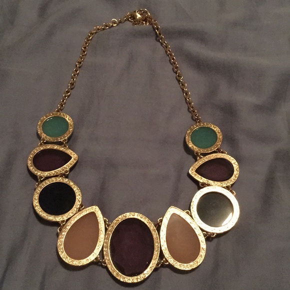 Multi color statement necklace - Picture 2 of 2